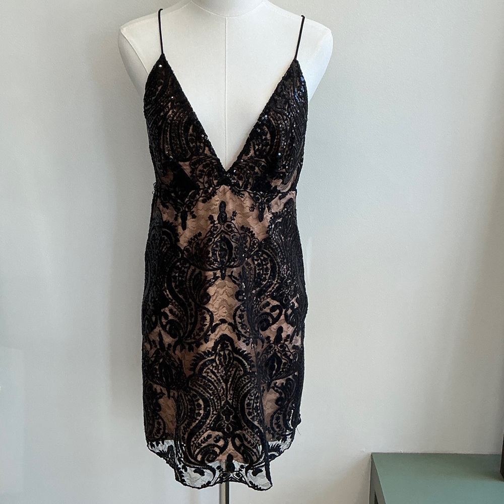 Free People Black Lace Mini Dress NWT - 2 (091)